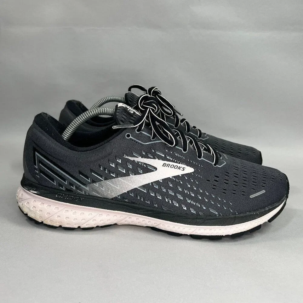Brooks Women's Size 12 Ghost 13 Running Shoes